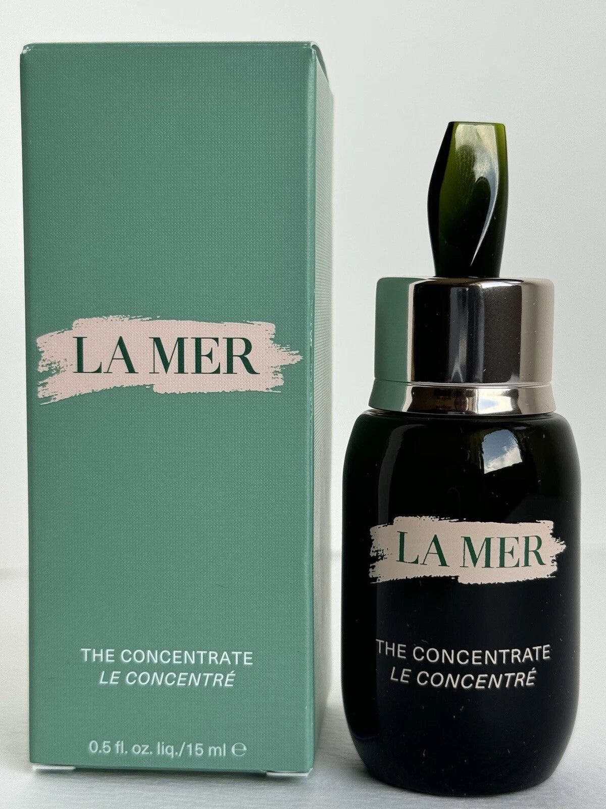 La Mer The Concentrate Serum 0.5 oz / 15 mL – New - Zyphoria